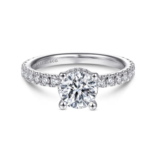 18K White Gold Diamond Engagement Ring