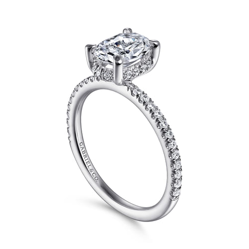 18K White Gold Diamond Engagement Ring