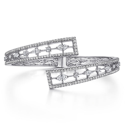 18K White Gold Diamond Pavé Bypass Bangle with Geometric Stations