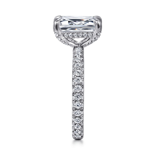 18K White Gold Emerald Cut  Diamond Engagement Ring