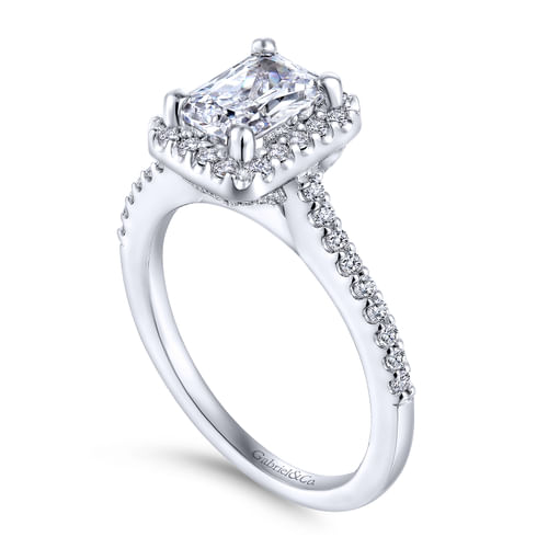 18K White Gold Emerald Halo Diamond Engagement Ring