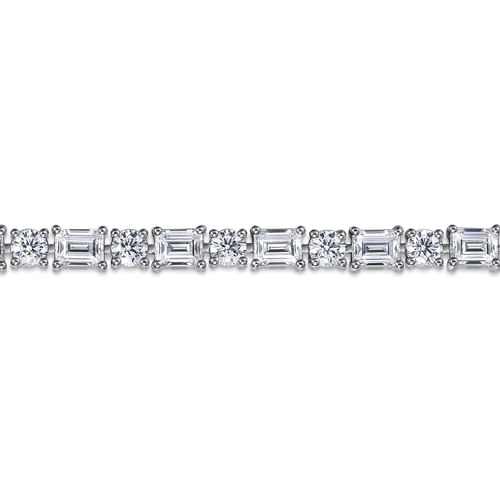 18K White Gold Emerald cut and Round Diamond Tennis Bracelet
