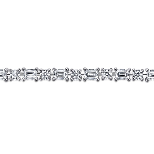 18K White Gold Emerald cut and Round Diamond Tennis Bracelet