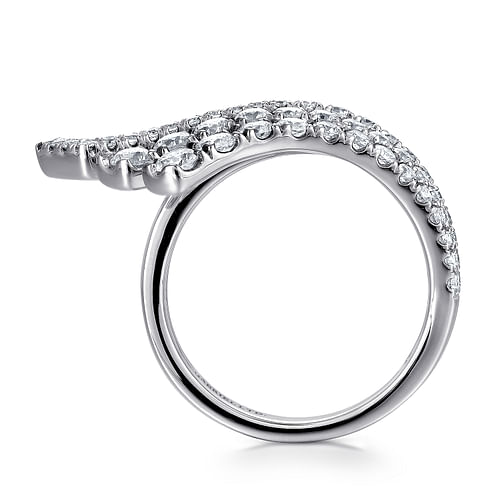 18K White Gold Horizontal Diamond Fan Ring