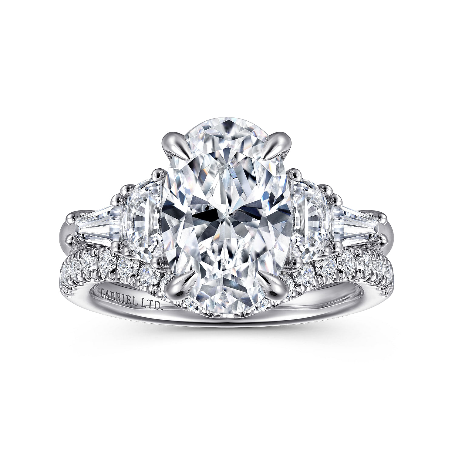 18K White Gold Oval Cut Five Stone Diamond Engagement Ring