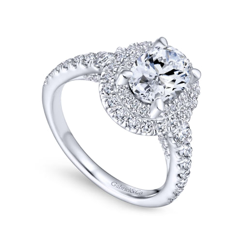 18K White Gold Oval Diamond Engagement Ring