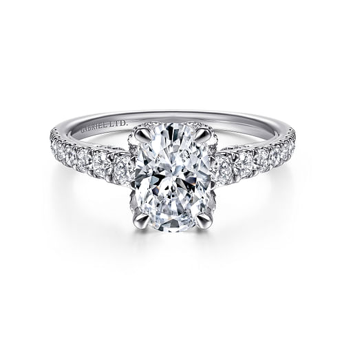 18K White Gold Oval Diamond Engagement Ring