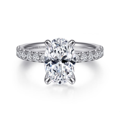 18K White Gold Oval Diamond Engagement Ring