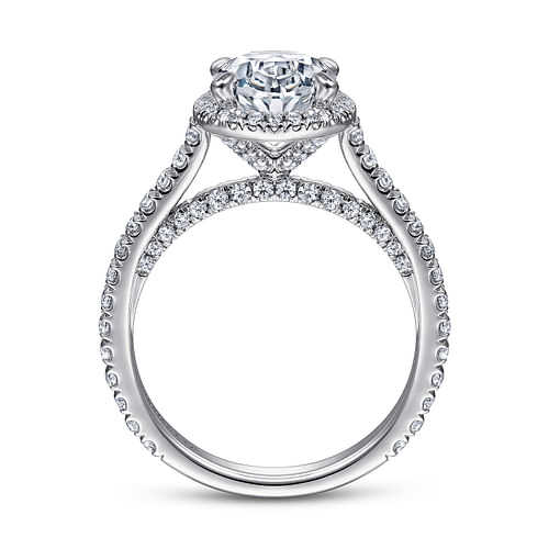 18K White Gold Oval Halo Diamond Engagement Ring