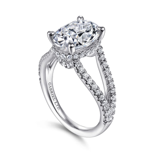 18K White Gold Oval Split Shank Diamond Engagement Ring