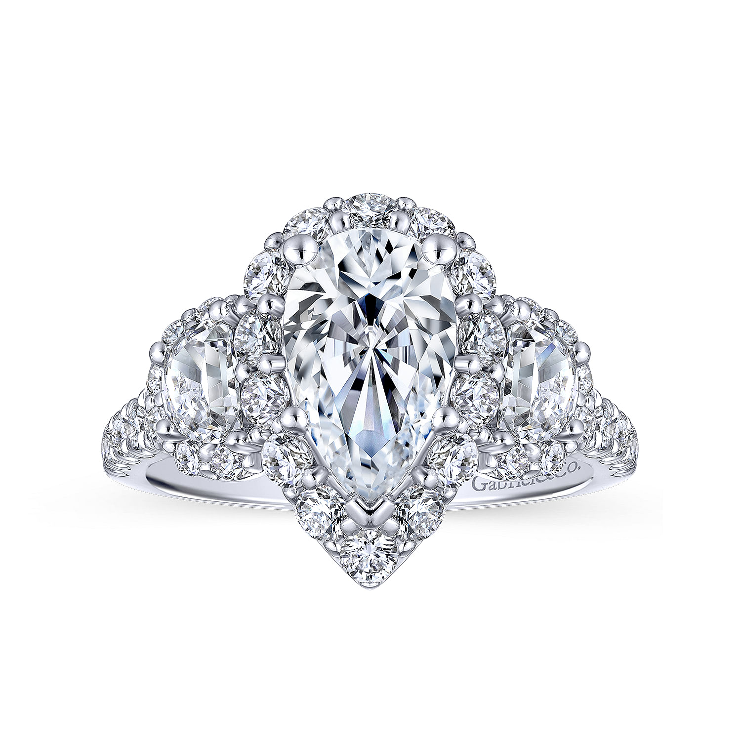 18K White Gold Pear Shape Diamond Engagement Ring