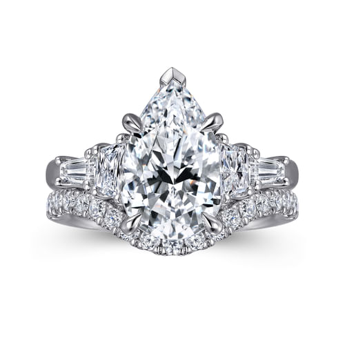 18K White Gold Pear Shape Five Stone Diamond Engagement Ring