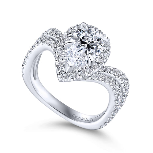 18K White Gold Pear Shape Halo Diamond Engagement Ring