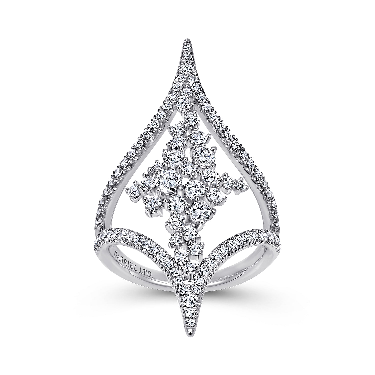 18K White Gold Pointed Ends Ring with Diamond Cluster Center
