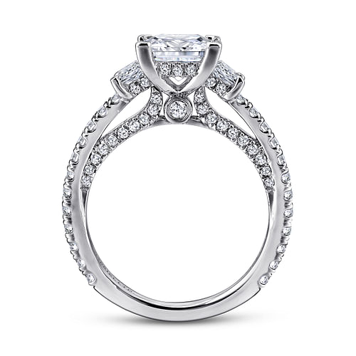 18K White Gold Princess Cut Diamond Engagement Ring