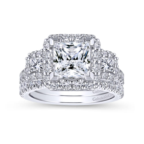 18K White Gold Princess Cut Diamond Engagement Ring