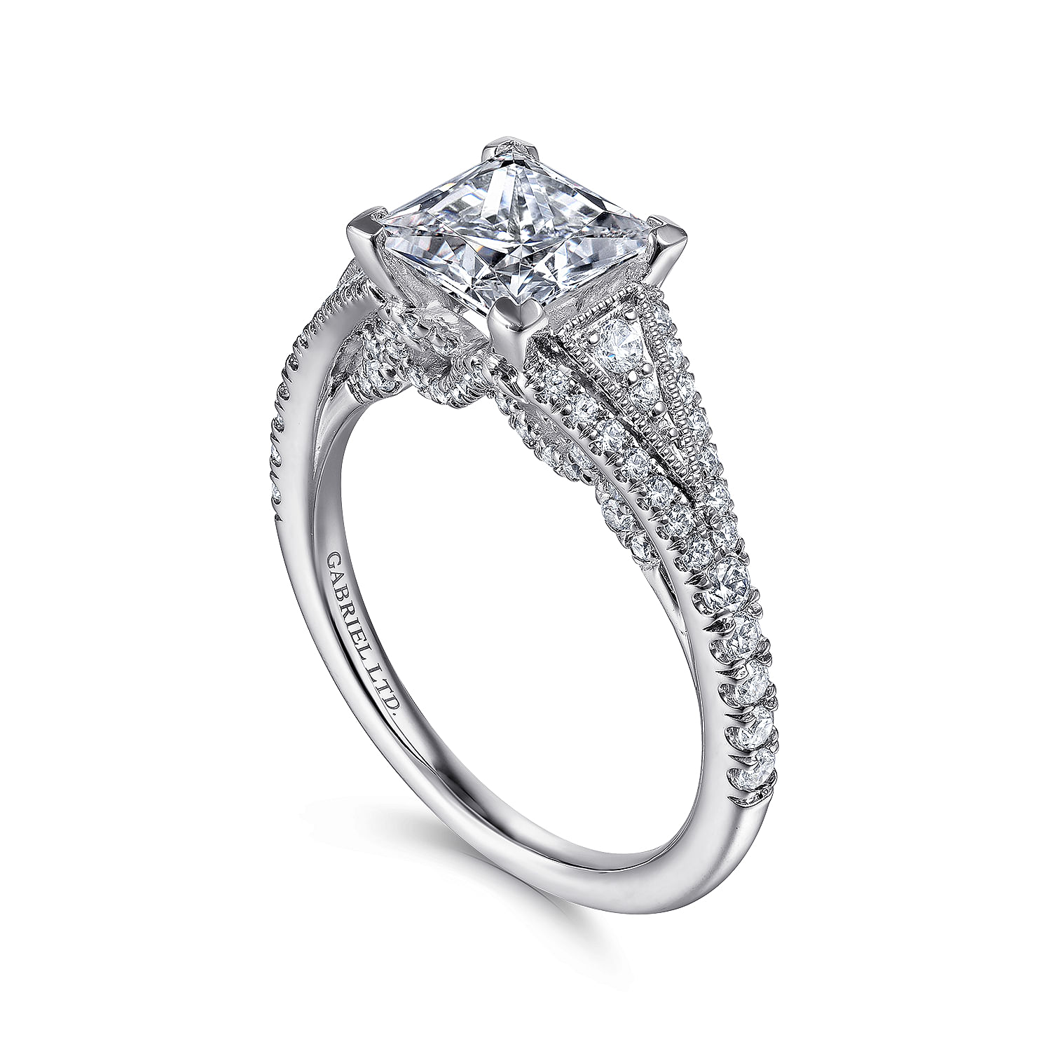 18K White Gold Princess Cut Split Shank Diamond Engagement Ring