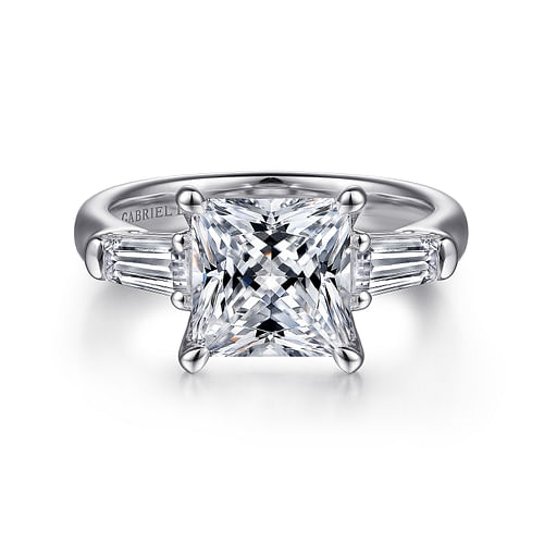 18K White Gold Princess Cut Three Stone Diamond Engagement Ring