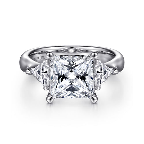 18K White Gold Princess Cut Three Stone Diamond Engagement Ring