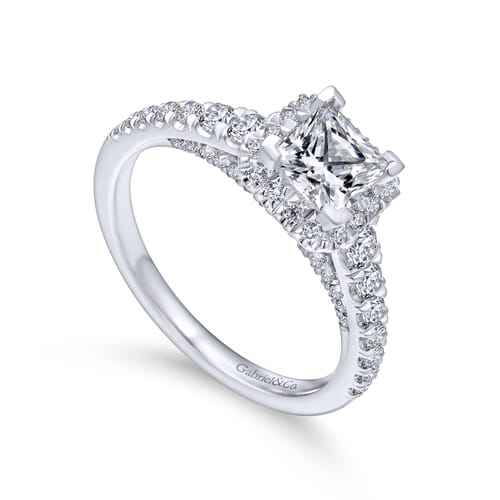 18K White Gold Princess Halo Diamond Engagement Ring 18K White Gold Princess Halo Diamond Engagement Ring