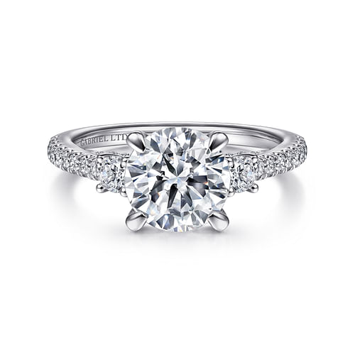 18K White Gold Round 3 Stone Diamond Engagement Ring