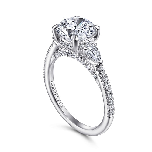 18K White Gold Round 3 Stone Diamond Engagement Ring