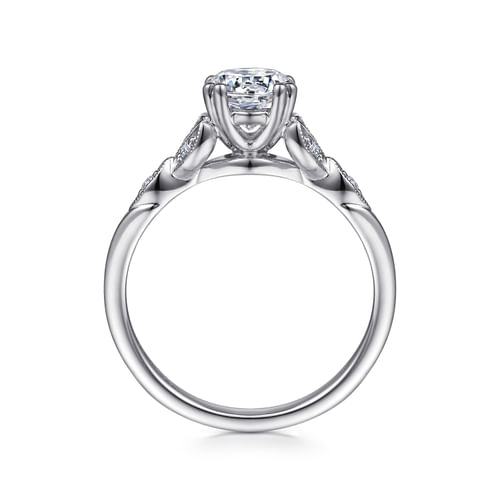 18K White Gold Round Diamond Engagement Ring