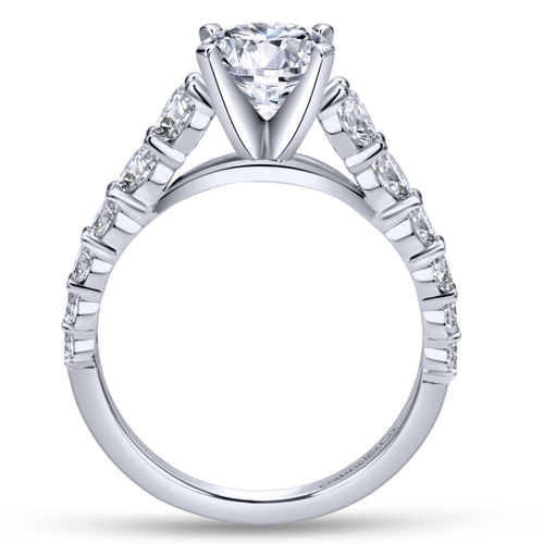 18K White Gold Round Diamond Engagement Ring
