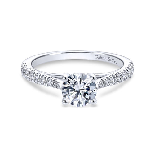 18K White Gold Round Diamond Engagement Ring