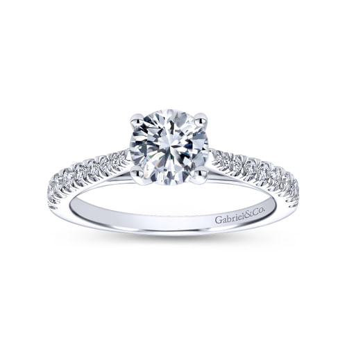 18K White Gold Round Diamond Engagement Ring