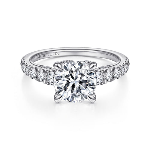 18K White Gold Round Diamond Engagement Ring