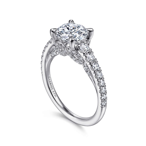 18K White Gold Round Diamond Engagement Ring