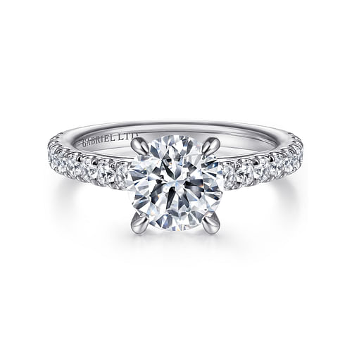 18K White Gold Round Diamond Engagement Ring