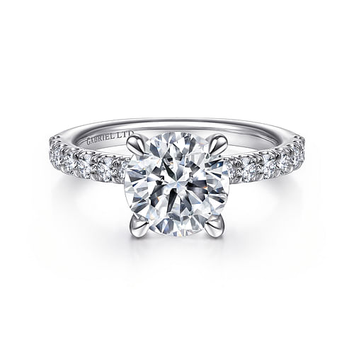 18K White Gold Round Diamond Engagement Ring