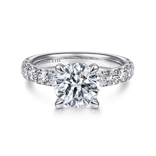 18K White Gold Round Diamond Engagement Ring