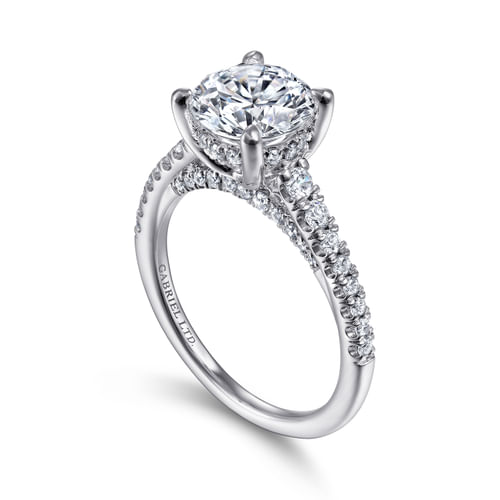 18K White Gold Round Diamond Engagement Ring