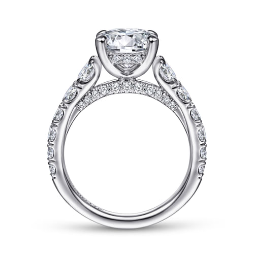 18K White Gold Round Diamond Engagement Ring