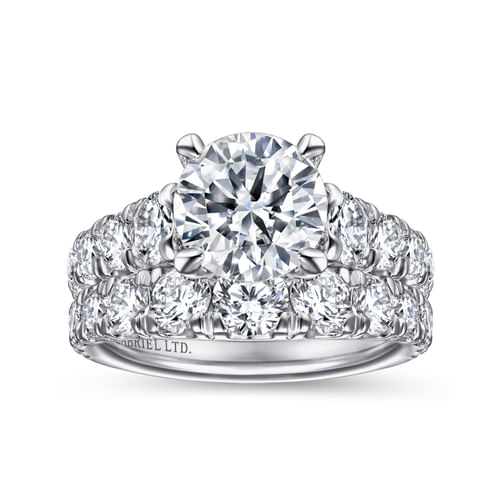 18K White Gold Round Diamond Engagement Ring