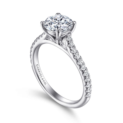 18K White Gold Round Diamond Engagement Ring