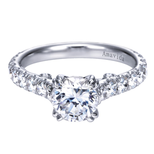 18K White Gold Round Diamond Engagement Ring
