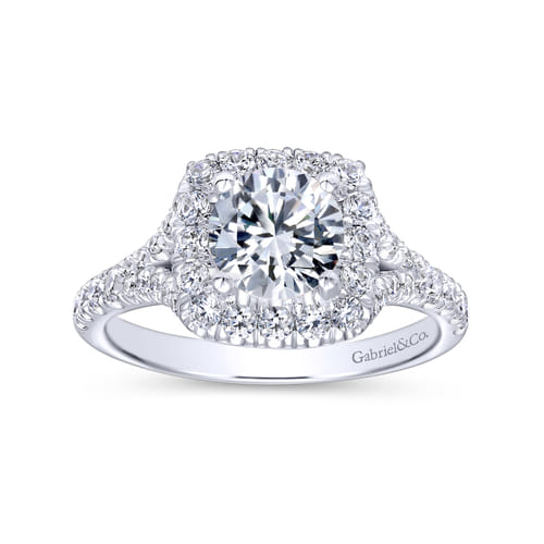 18K White Gold Round Halo Diamond Engagement Ring