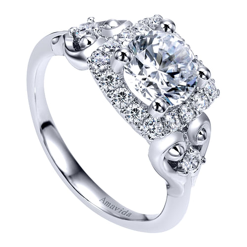 18K White Gold Round Halo Diamond Engagement Ring