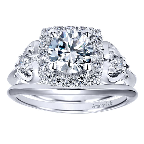 18K White Gold Round Halo Diamond Engagement Ring