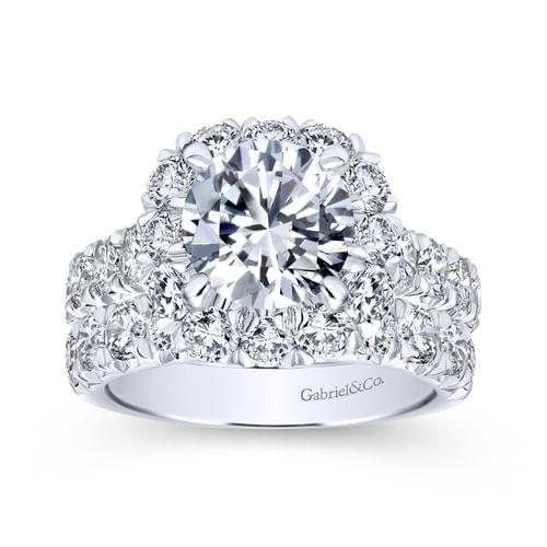 18K White Gold Round Halo Diamond Engagement Ring
