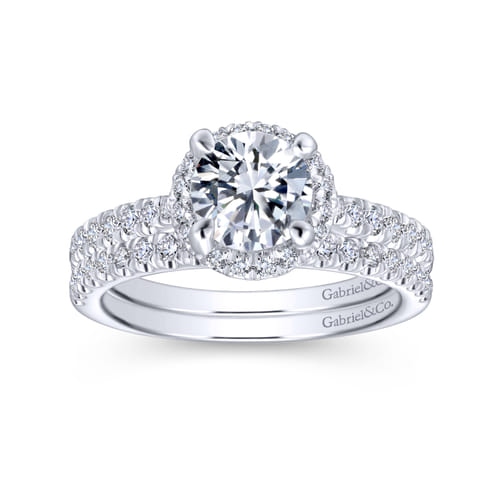 18K White Gold Round Halo Diamond Engagement Ring 18K White Gold Round Halo Diamond Engagement Ring