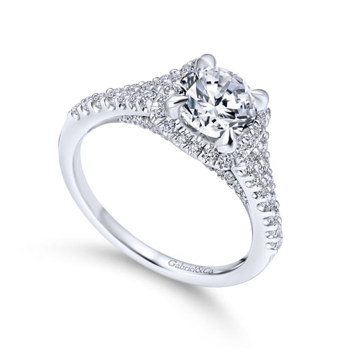 18K White Gold Round Halo Diamond Engagement Ring