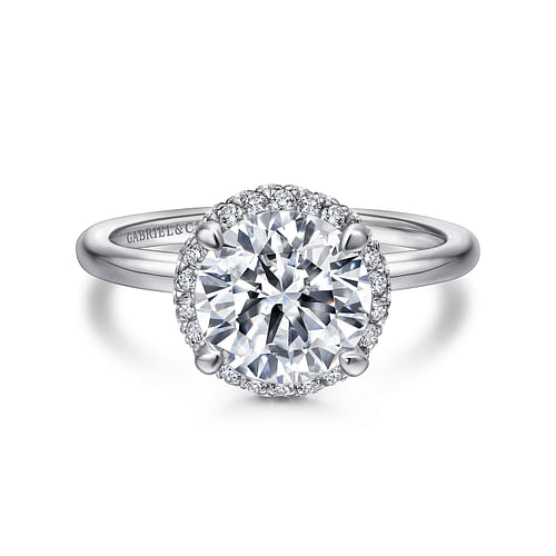 18K White Gold Round Halo Diamond Engagement Ring