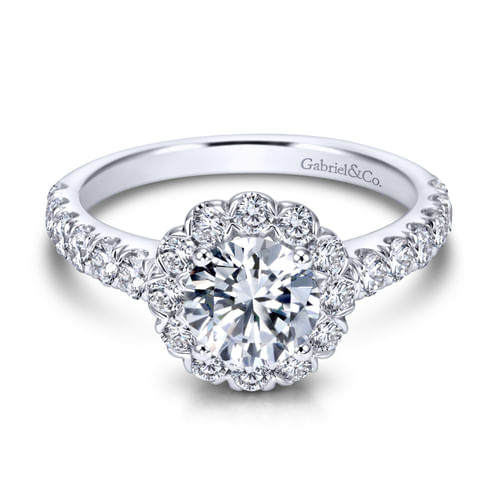 18K White Gold Round Halo Diamond Engagement Ring