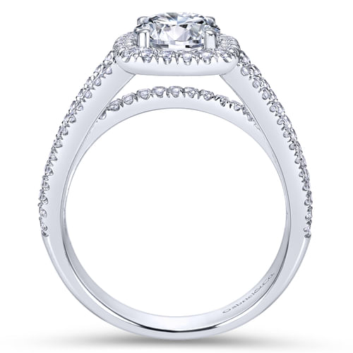 18K White Gold Round Halo Diamond Engagement Ring