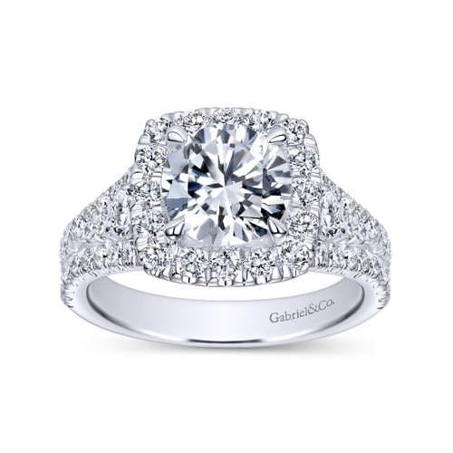 18K White Gold Round Halo Diamond Engagement Ring